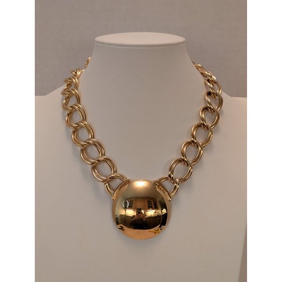 Napier Gold-Tone Chain Link Statement Necklace 16" Round Pendant Runway Jewelry - Picture 1 of 12